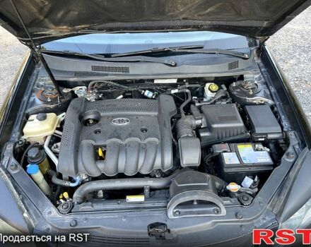 Кіа Маджентіс, об'ємом двигуна 2 л та пробігом 192 тис. км за 5450 $, фото 8 на Automoto.ua