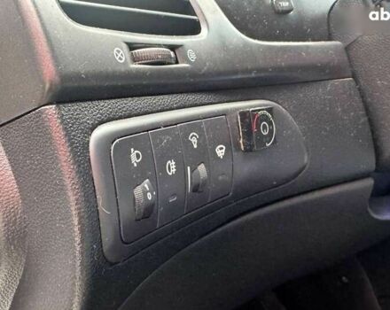 Кіа Маджентіс, об'ємом двигуна 0 л та пробігом 208 тис. км за 4590 $, фото 21 на Automoto.ua