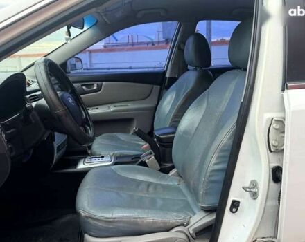 Кіа Маджентіс, об'ємом двигуна 0 л та пробігом 208 тис. км за 4590 $, фото 8 на Automoto.ua