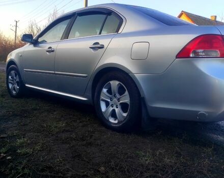 Киа Маджентис, объемом двигателя 2 л и пробегом 216 тыс. км за 7000 $, фото 1 на Automoto.ua