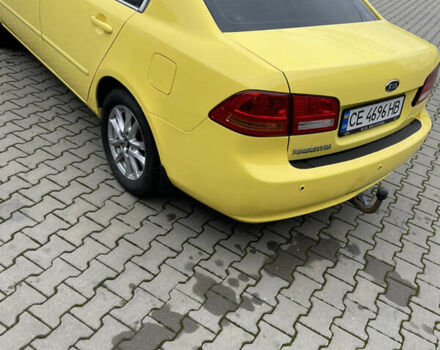 Жовтий Кіа Маджентіс, об'ємом двигуна 2 л та пробігом 269 тис. км за 5000 $, фото 6 на Automoto.ua