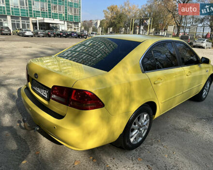 Жовтий Кіа Маджентіс, об'ємом двигуна 2 л та пробігом 257 тис. км за 4300 $, фото 14 на Automoto.ua