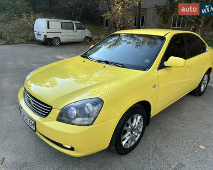 Жовтий Кіа Маджентіс, об'ємом двигуна 2 л та пробігом 257 тис. км за 4300 $, фото 5 на Automoto.ua