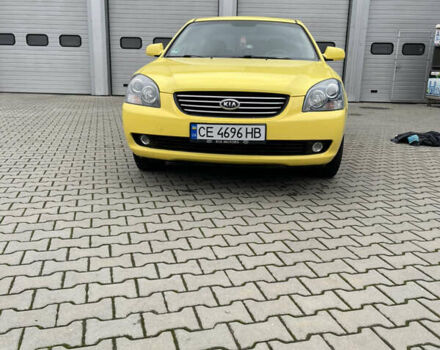 Жовтий Кіа Маджентіс, об'ємом двигуна 2 л та пробігом 269 тис. км за 5000 $, фото 1 на Automoto.ua