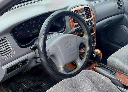 Серый Киа Маджентис, объемом двигателя 2 л и пробегом 290 тыс. км за 2700 $, фото 7 на Automoto.ua