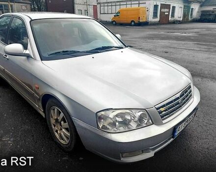 Сірий Кіа Маджентіс, об'ємом двигуна 2 л та пробігом 280 тис. км за 2700 $, фото 4 на Automoto.ua