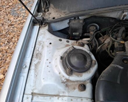 Серый Киа Маджентис, объемом двигателя 2 л и пробегом 340 тыс. км за 2800 $, фото 12 на Automoto.ua