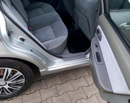 Серый Киа Маджентис, объемом двигателя 2 л и пробегом 270 тыс. км за 2600 $, фото 8 на Automoto.ua