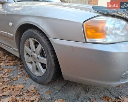 Сірий Кіа Маджентіс, об'ємом двигуна 2 л та пробігом 340 тис. км за 2800 $, фото 4 на Automoto.ua