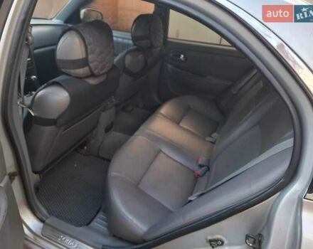 Сірий Кіа Маджентіс, об'ємом двигуна 2 л та пробігом 340 тис. км за 2800 $, фото 7 на Automoto.ua