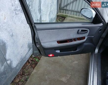 Серый Киа Маджентис, объемом двигателя 2 л и пробегом 271 тыс. км за 3200 $, фото 8 на Automoto.ua