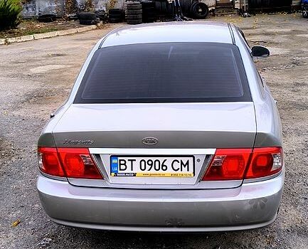 Серый Киа Маджентис, объемом двигателя 2 л и пробегом 231 тыс. км за 4350 $, фото 9 на Automoto.ua
