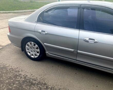 Серый Киа Маджентис, объемом двигателя 2 л и пробегом 234 тыс. км за 3200 $, фото 3 на Automoto.ua