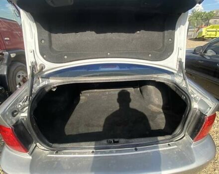 Серый Киа Маджентис, объемом двигателя 2 л и пробегом 334 тыс. км за 3200 $, фото 9 на Automoto.ua