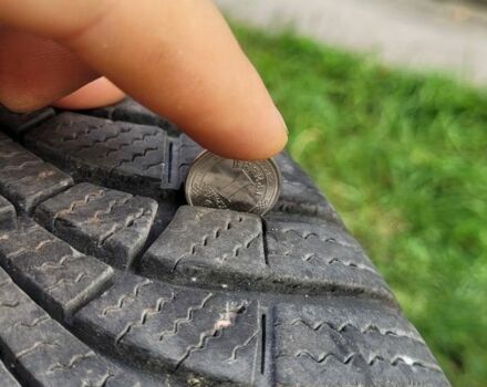 Сірий Кіа Маджентіс, об'ємом двигуна 2 л та пробігом 321 тис. км за 3550 $, фото 8 на Automoto.ua