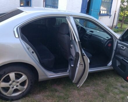 Серый Киа Маджентис, объемом двигателя 2 л и пробегом 200 тыс. км за 4850 $, фото 4 на Automoto.ua