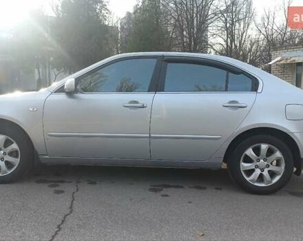 Сірий Кіа Маджентіс, об'ємом двигуна 2 л та пробігом 251 тис. км за 4700 $, фото 9 на Automoto.ua