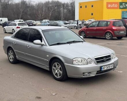 Сірий Кіа Маджентіс, об'ємом двигуна 2 л та пробігом 179 тис. км за 4350 $, фото 2 на Automoto.ua