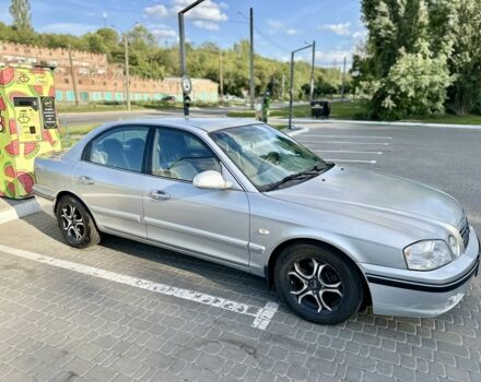 Серый Киа Маджентис, объемом двигателя 2 л и пробегом 280 тыс. км за 3500 $, фото 2 на Automoto.ua