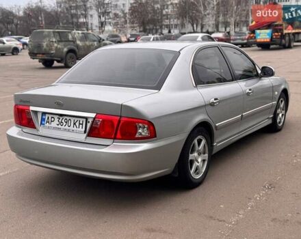 Сірий Кіа Маджентіс, об'ємом двигуна 2 л та пробігом 179 тис. км за 4350 $, фото 7 на Automoto.ua