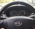 Серый Киа Маджентис, объемом двигателя 2 л и пробегом 335 тыс. км за 5200 $, фото 5 на Automoto.ua