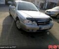Сірий Кіа Маджентіс, об'ємом двигуна 2 л та пробігом 260 тис. км за 4100 $, фото 1 на Automoto.ua