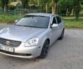 Серый Киа Маджентис, объемом двигателя 2 л и пробегом 286 тыс. км за 3100 $, фото 1 на Automoto.ua