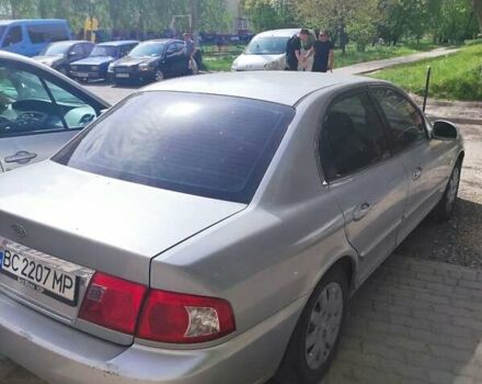 Серый Киа Маджентис, объемом двигателя 2 л и пробегом 240 тыс. км за 3500 $, фото 1 на Automoto.ua