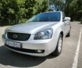 Сірий Кіа Маджентіс, об'ємом двигуна 2 л та пробігом 150 тис. км за 6000 $, фото 1 на Automoto.ua