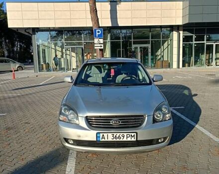 Сірий Кіа Маджентіс, об'ємом двигуна 2 л та пробігом 180 тис. км за 3500 $, фото 5 на Automoto.ua
