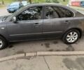 Сірий Кіа Маджентіс, об'ємом двигуна 2 л та пробігом 252 тис. км за 4500 $, фото 3 на Automoto.ua