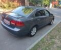 Сірий Кіа Маджентіс, об'ємом двигуна 2 л та пробігом 257 тис. км за 6000 $, фото 3 на Automoto.ua