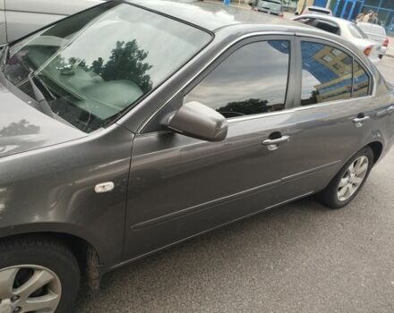 Сірий Кіа Маджентіс, об'ємом двигуна 2 л та пробігом 183 тис. км за 4500 $, фото 7 на Automoto.ua