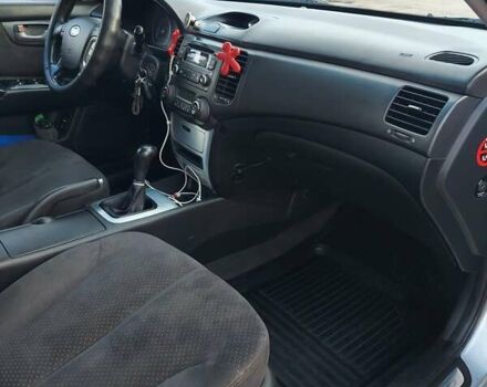 Серый Киа Маджентис, объемом двигателя 2 л и пробегом 578 тыс. км за 4600 $, фото 14 на Automoto.ua