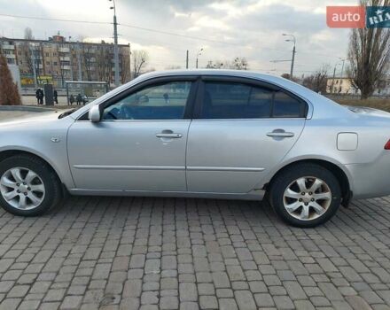 Серый Киа Маджентис, объемом двигателя 2 л и пробегом 578 тыс. км за 4600 $, фото 2 на Automoto.ua