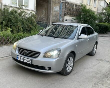 Серый Киа Маджентис, объемом двигателя 2 л и пробегом 250 тыс. км за 3950 $, фото 1 на Automoto.ua