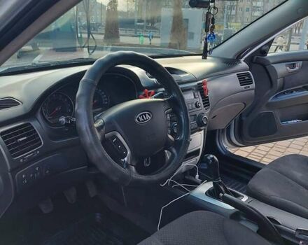 Серый Киа Маджентис, объемом двигателя 2 л и пробегом 578 тыс. км за 4600 $, фото 12 на Automoto.ua