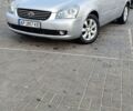 Серый Киа Маджентис, объемом двигателя 2 л и пробегом 280 тыс. км за 4700 $, фото 1 на Automoto.ua