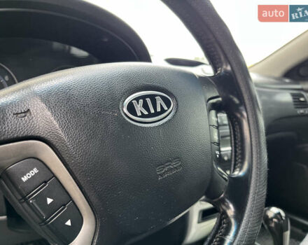 Серый Киа Маджентис, объемом двигателя 2 л и пробегом 200 тыс. км за 4895 $, фото 12 на Automoto.ua