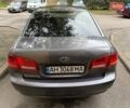 Сірий Кіа Маджентіс, об'ємом двигуна 2 л та пробігом 252 тис. км за 4500 $, фото 5 на Automoto.ua
