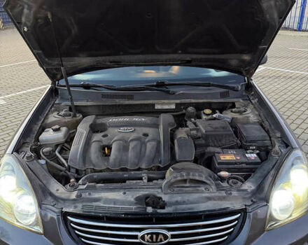 Серый Киа Маджентис, объемом двигателя 2 л и пробегом 281 тыс. км за 5250 $, фото 39 на Automoto.ua