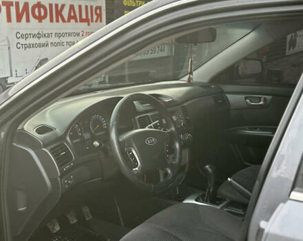 Серый Киа Маджентис, объемом двигателя 2 л и пробегом 280 тыс. км за 6000 $, фото 10 на Automoto.ua