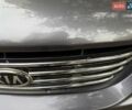 Сірий Кіа Маджентіс, об'ємом двигуна 2 л та пробігом 252 тис. км за 4500 $, фото 11 на Automoto.ua