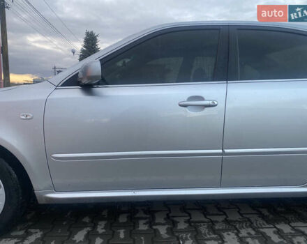 Сірий Кіа Маджентіс, об'ємом двигуна 2 л та пробігом 269 тис. км за 5350 $, фото 10 на Automoto.ua