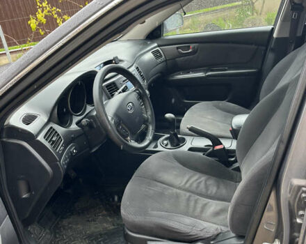 Киа Маджентис 2008 в Львове на Automoto.ua Серый Киа Маджентис, объемом двигателя 2 л и пробегом 208 тыс. км за 5700 $, фото 11 на Automoto.ua