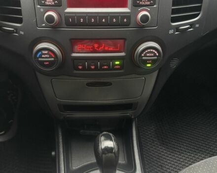 Серый Киа Маджентис, объемом двигателя 2 л и пробегом 266 тыс. км за 6500 $, фото 21 на Automoto.ua