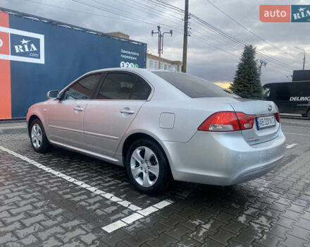 Сірий Кіа Маджентіс, об'ємом двигуна 2 л та пробігом 269 тис. км за 5350 $, фото 14 на Automoto.ua