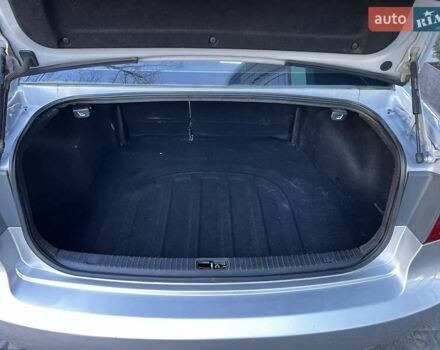 Сірий Кіа Маджентіс, об'ємом двигуна 2 л та пробігом 242 тис. км за 6200 $, фото 35 на Automoto.ua