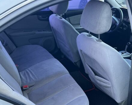 Сірий Кіа Маджентіс, об'ємом двигуна 0 л та пробігом 278 тис. км за 3500 $, фото 6 на Automoto.ua