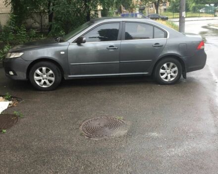 Сірий Кіа Маджентіс, об'ємом двигуна 2 л та пробігом 210 тис. км за 3300 $, фото 1 на Automoto.ua